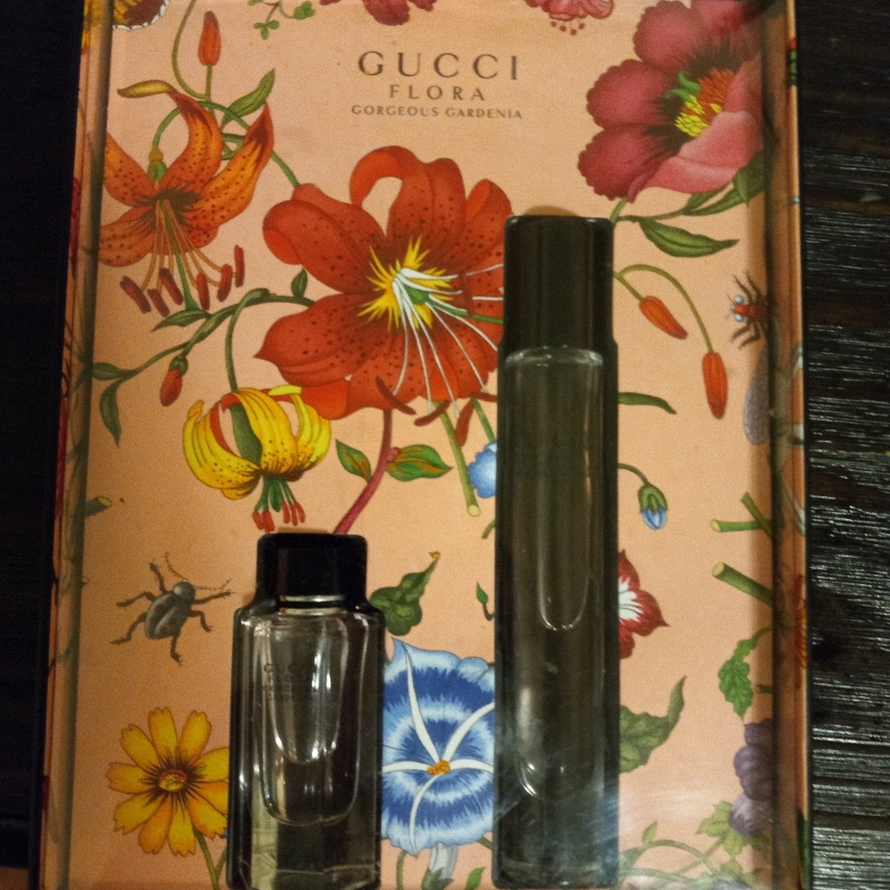 Gucci Flora Perfume 2 bottle set